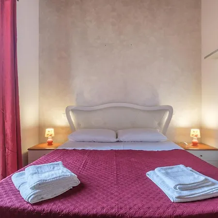 Casa Vacanza Josephine בית נופש *
